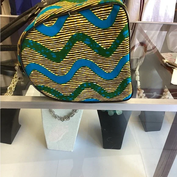 African Print Classy Bag - Picture 5 of 8